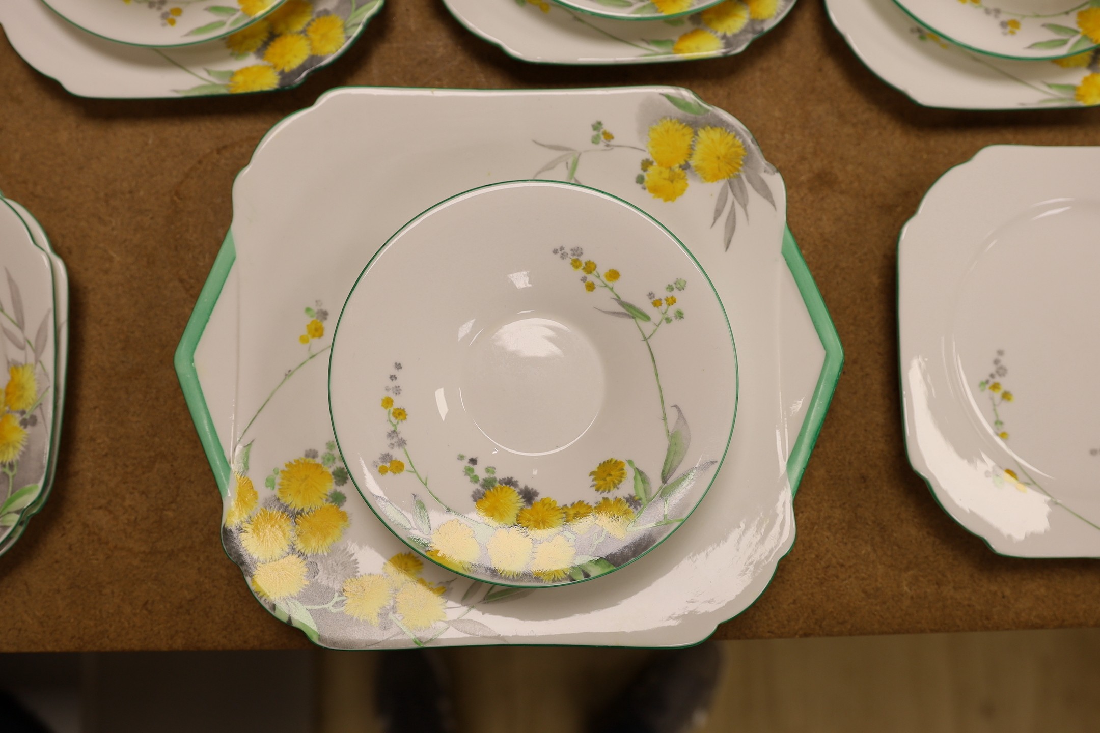 A quantity of Shelley teawares, pattern W122042